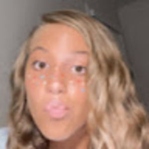 Meet your Posher, Robyn